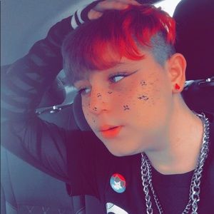 Meet your Posher, Jackie